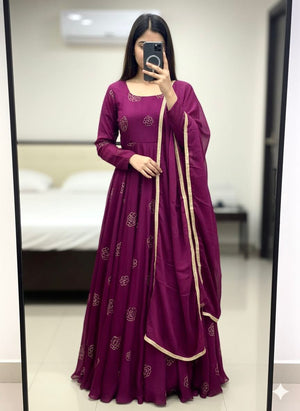 Ethnic Gown Set