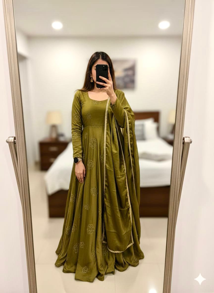 Ethnic Gown Set