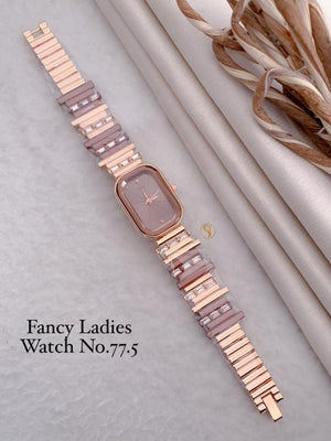 Amrah Wholesale Fancy Ladies Bracelet Watch 1 Rose Gold Stone Work Watch