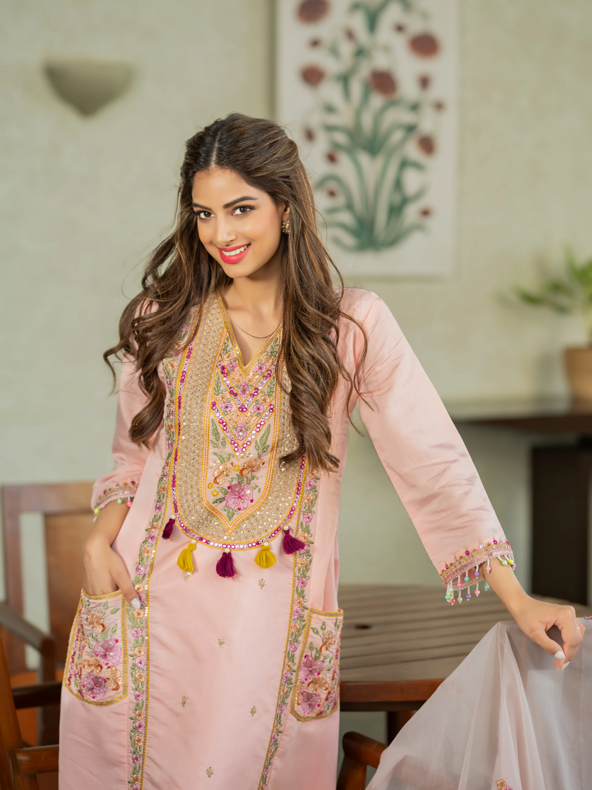 Amrah Indira 01 PV Chanderi Kurti Pant Dupatta Set