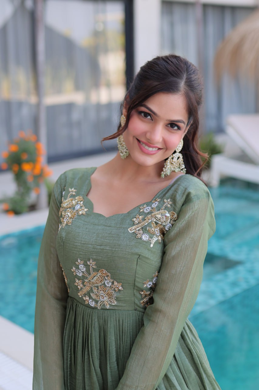 Amrah Ka 1222 Fancy Fabric Gown Collection