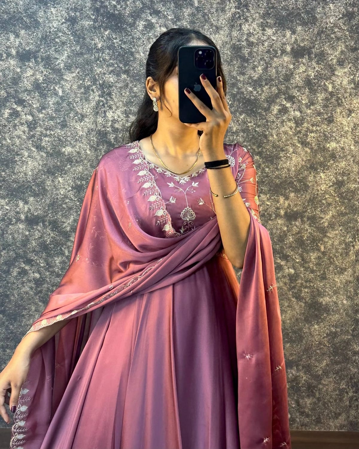 Laisha 01