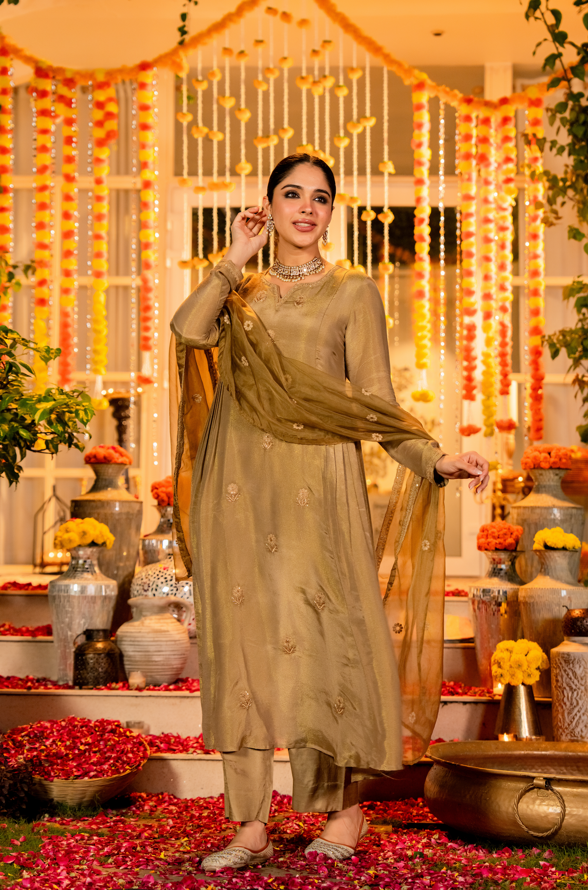 Amrah Mukti 99 Shimmer Chanderi Silk Kurti Pant Dupatta Set