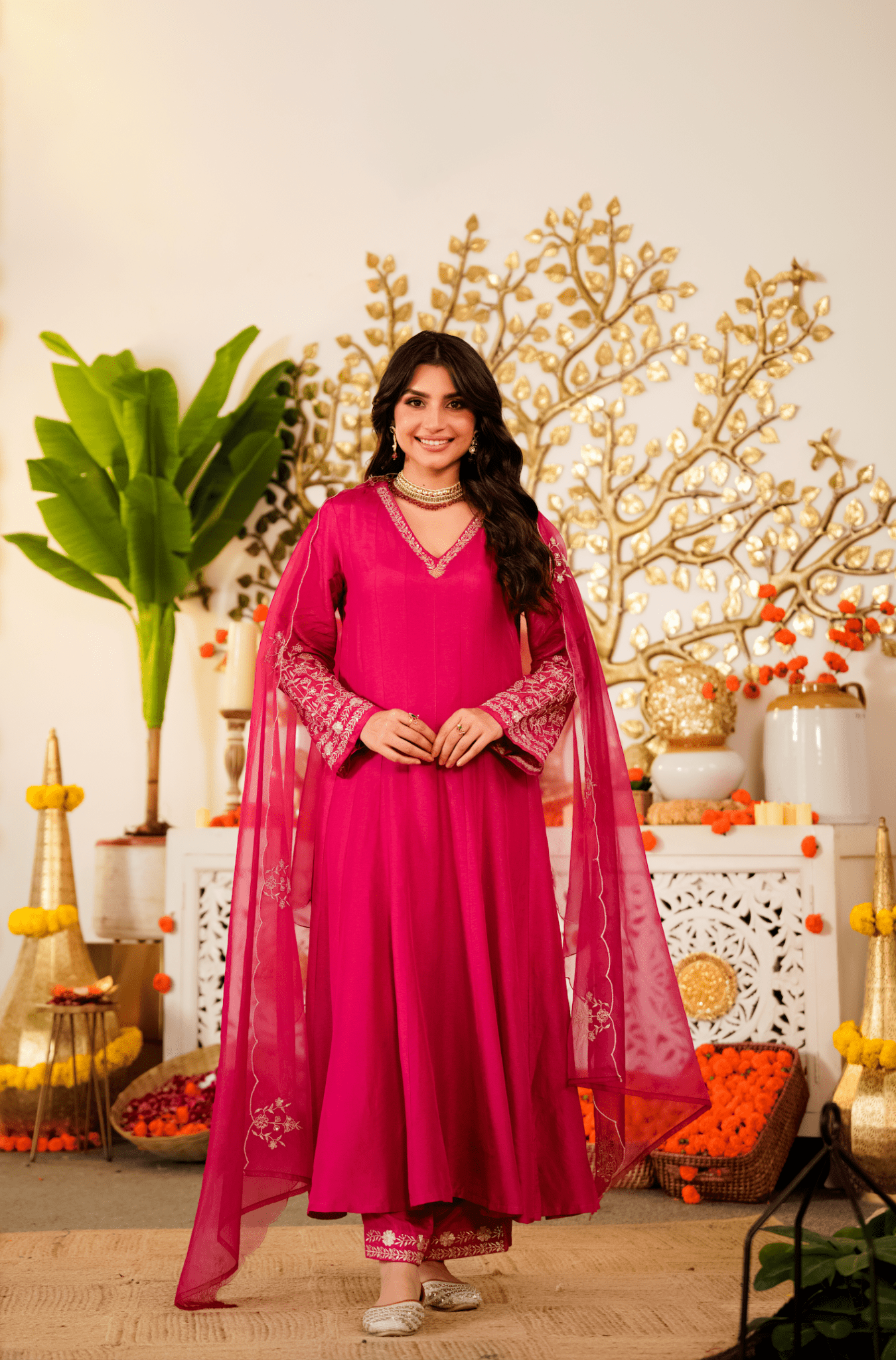 Amrah Mv 650 Viscose Chanderi Embroidered Kurti Pant Dupatta Set - Amrah Wholesale