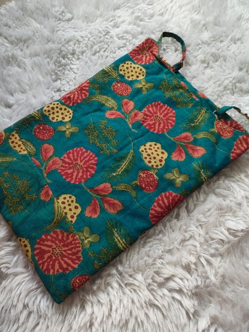 Amrah Naisha K 1072 Pure Cambric Cotton Printed One Piece Dress
