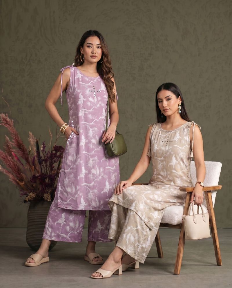 Amrah Naisha K 1086 Heavy Rayon Kurti Pant Set