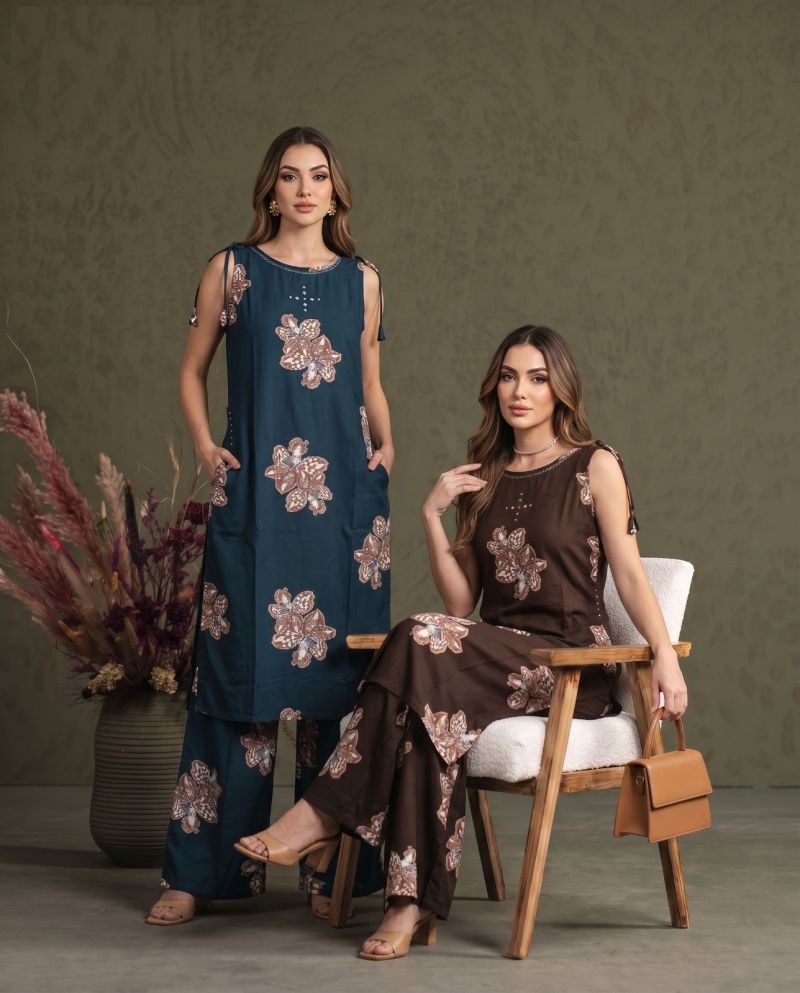 Amrah Naisha K 1086 Heavy Rayon Kurti Pant Set