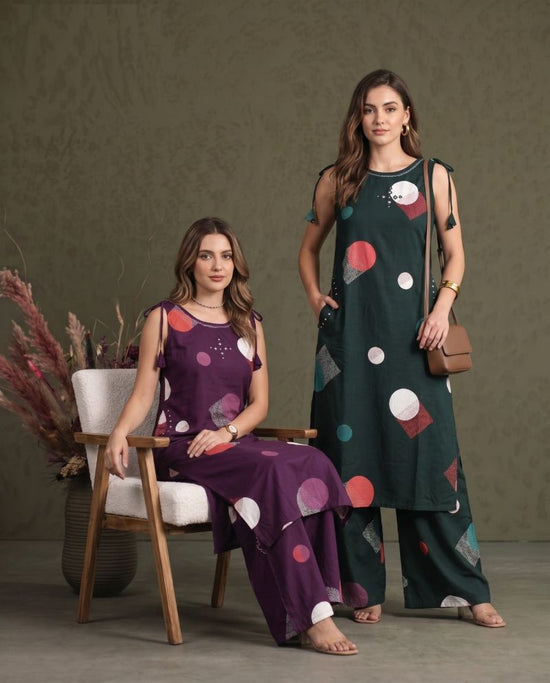 Amrah Naisha K 1086 Heavy Rayon Kurti Pant Set