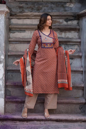 Amrah Naisha K 1091 Pure Cotton Kurti Pant Dupatta Set - Amrah Wholesale