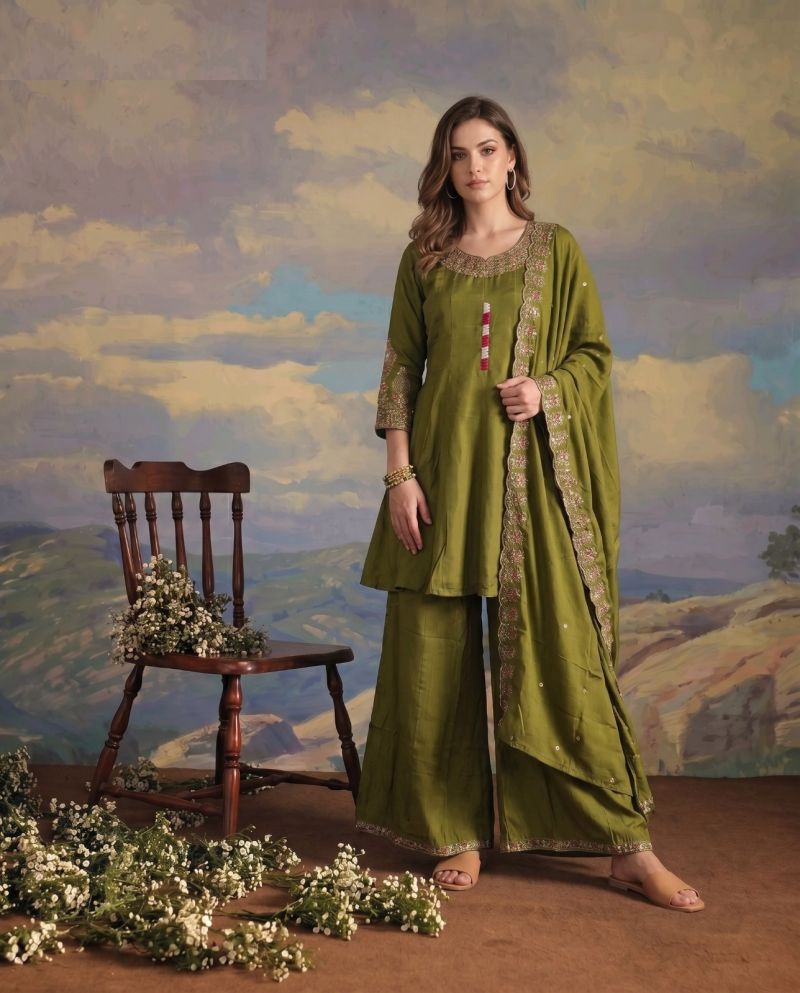 Amrah Naisha K 1094 Roman Flared Kurti Pant Dupatta Set