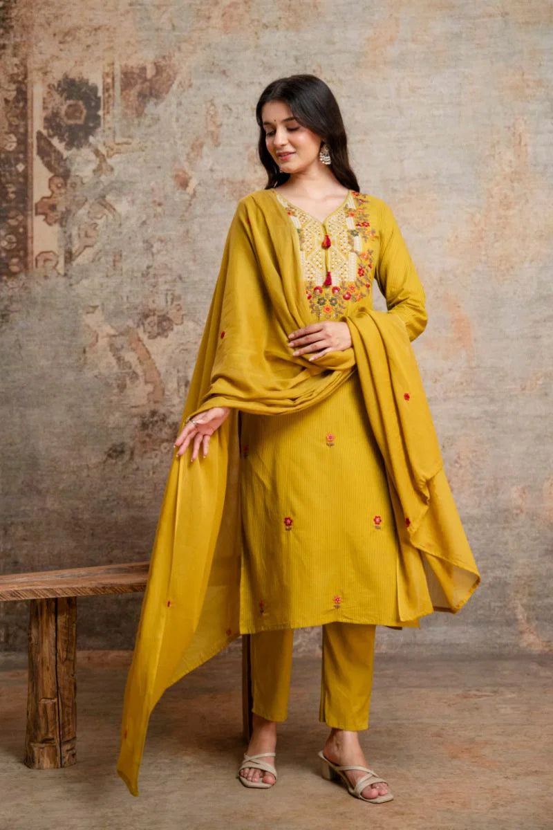 Amrah Wholesale Naisha K 1129 Cotton Silk Embroidered Kurti Pant Dupatta Set