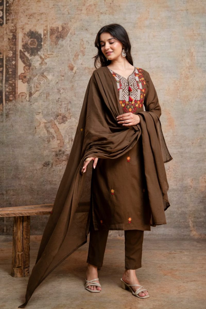 Amrah Wholesale Naisha K 1129 Cotton Silk Embroidered Kurti Pant Dupatta Set