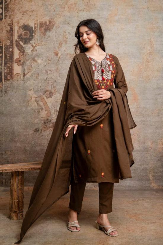Amrah Wholesale Naisha K 1129 Cotton Silk Embroidered Kurti Pant Dupatta Set