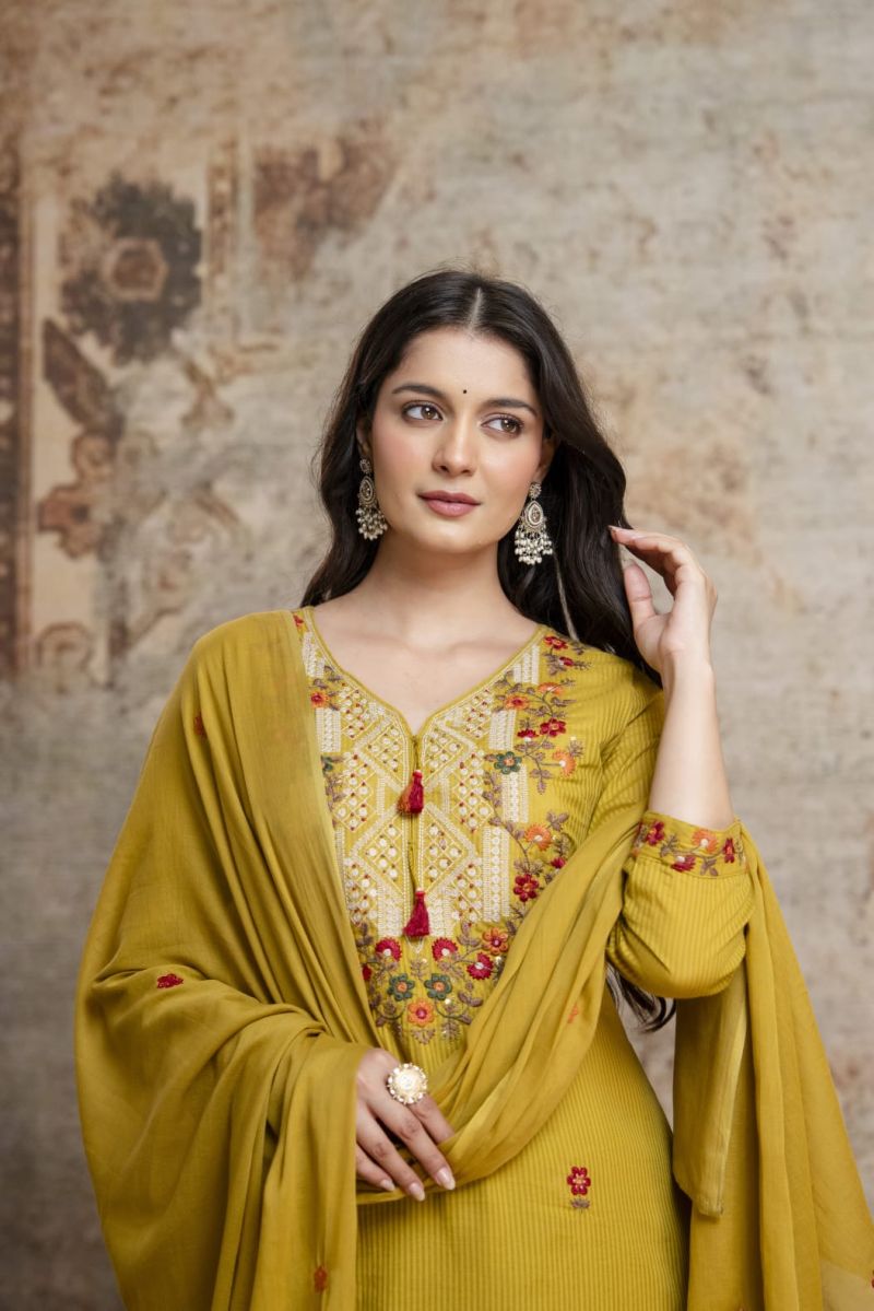Amrah Wholesale Naisha K 1129 Cotton Silk Embroidered Kurti Pant Dupatta Set