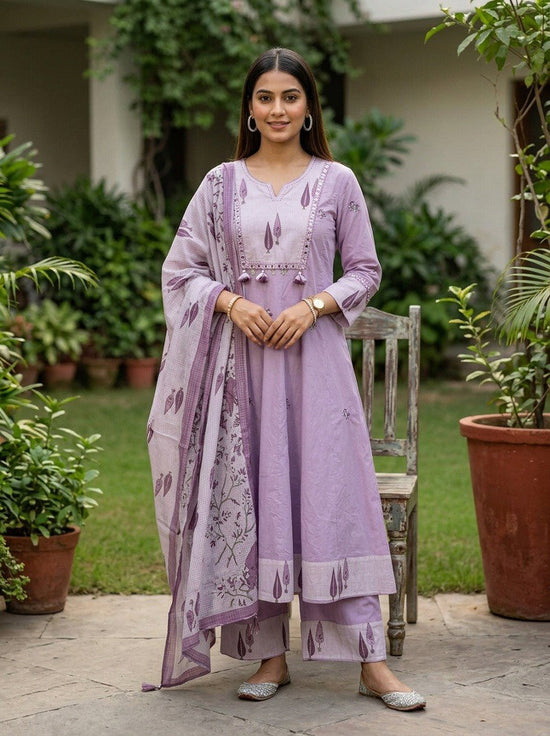 Amrah Wholesale Naisha K 1131 Mul Cotton Embroidered Kurti Pant Dupatta Set