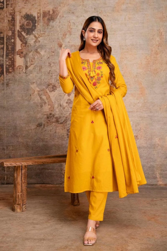 Amrah Naisha K 1410 Silly Cotton Kurti Pant Dupatta Set