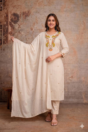 Amrah Naisha K 1467 Cotton Silk Thread Embroidered Kurti Pant Dupatta Set