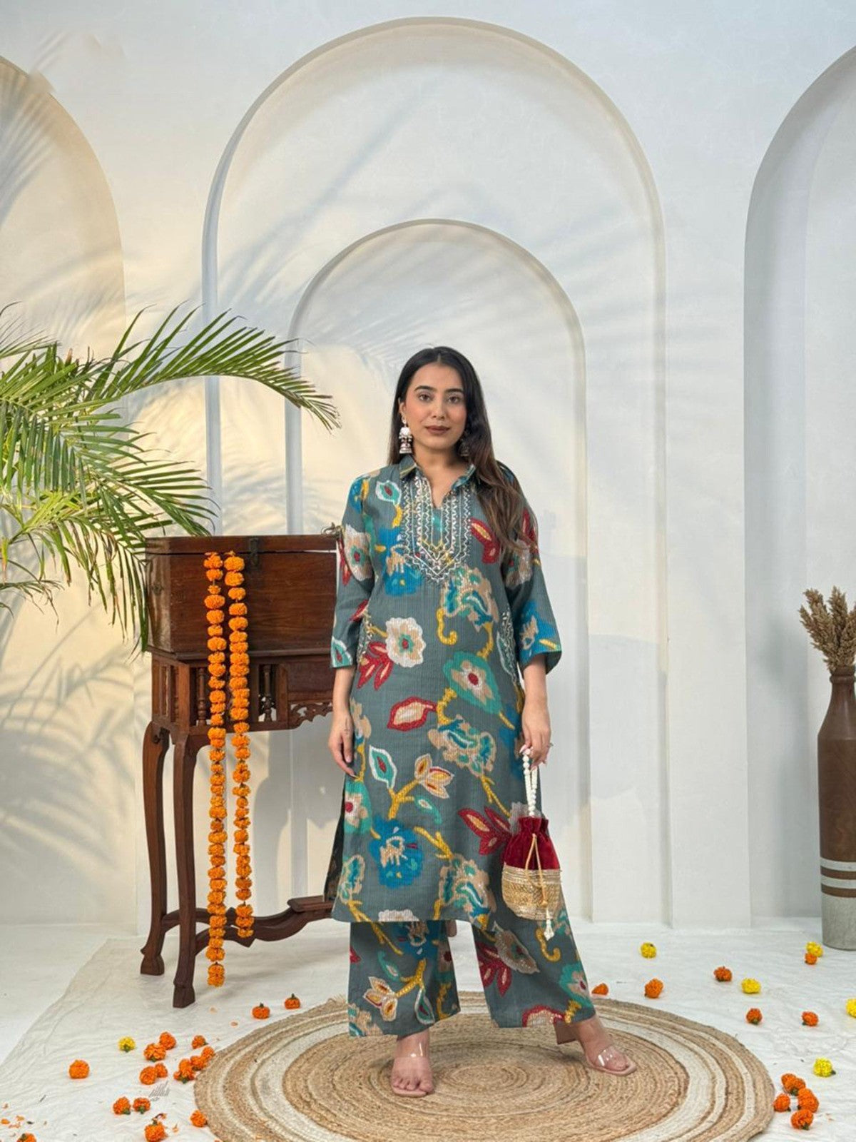 Naisha K 584