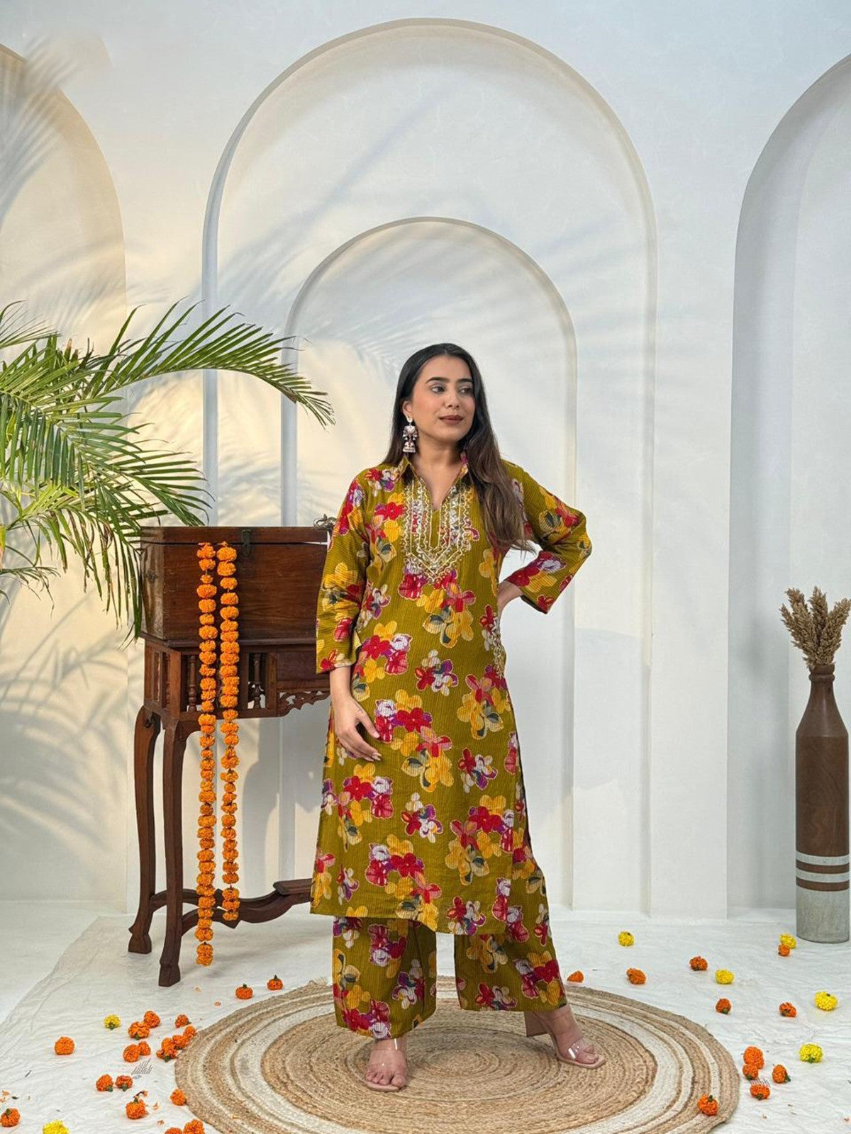 Naisha K 584