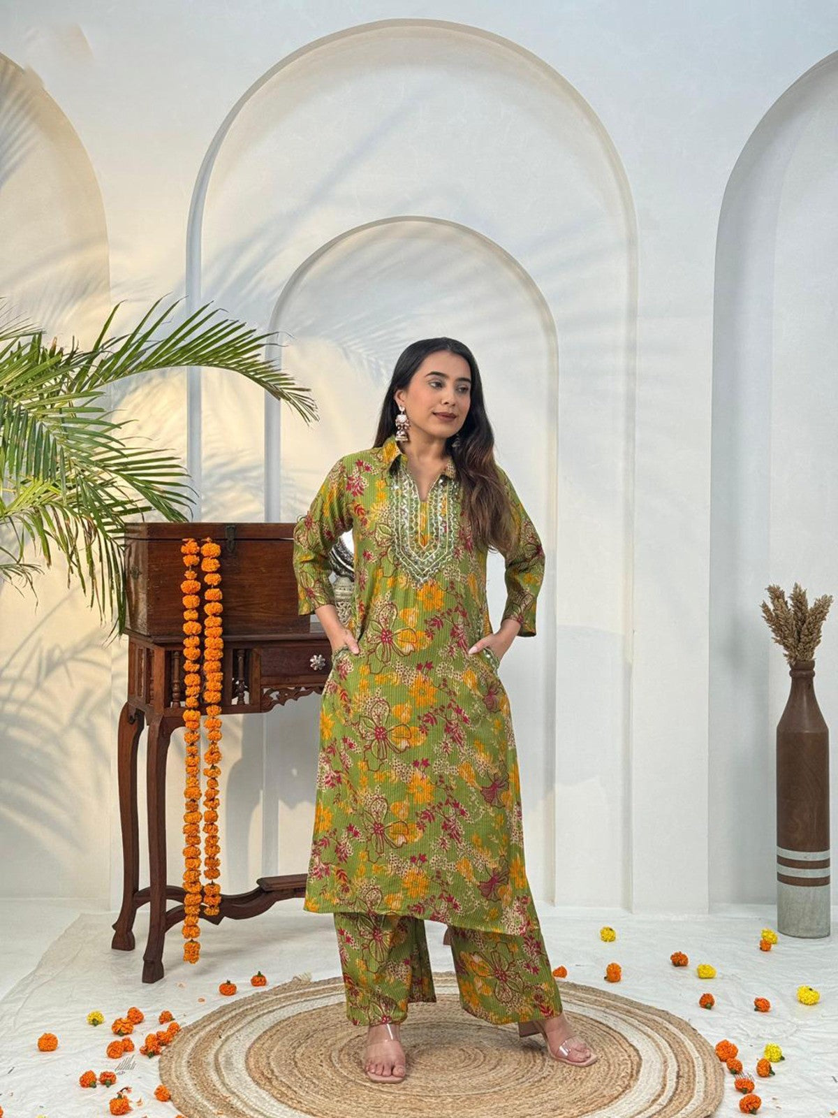Naisha K 584