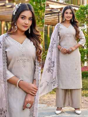 Naisha K 585