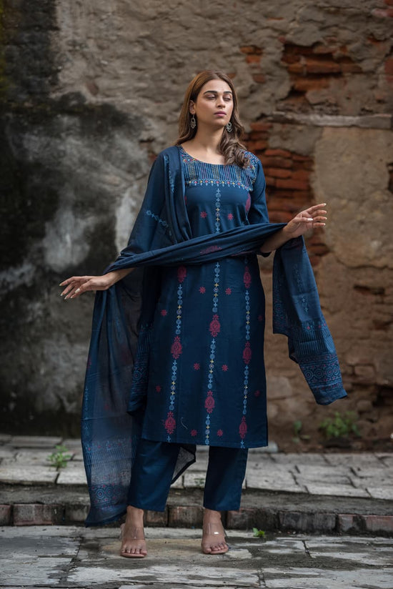 Naisha K 599