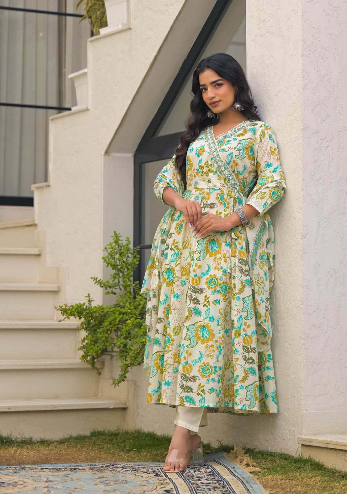 Naisha K 602
