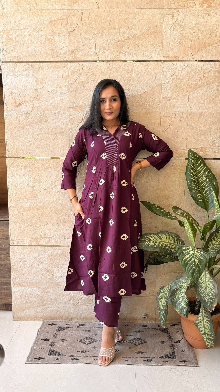 Amrah Naisha K 886 Rayon Kurti Pant Set