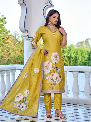 Naisha K 596
