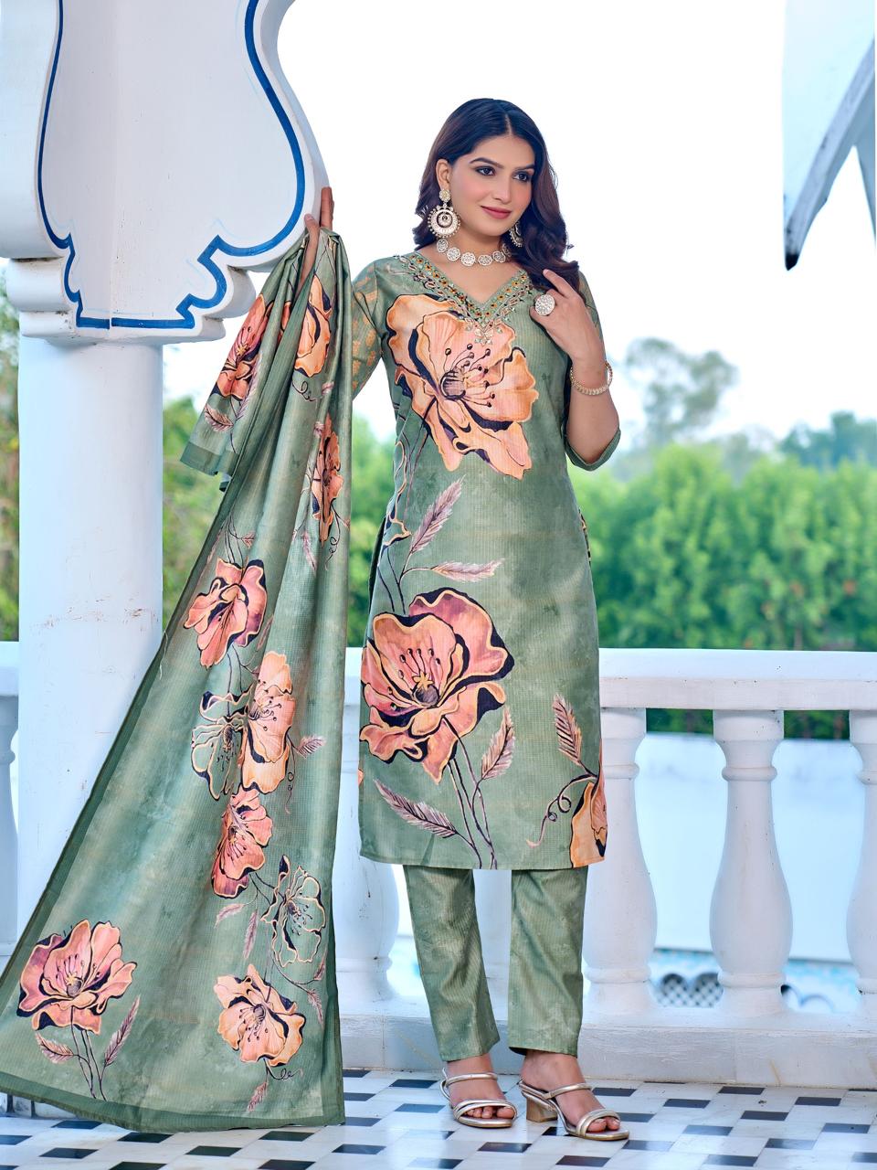 Naisha K 596