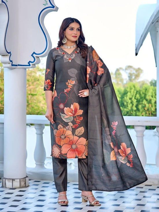 Naisha K 596