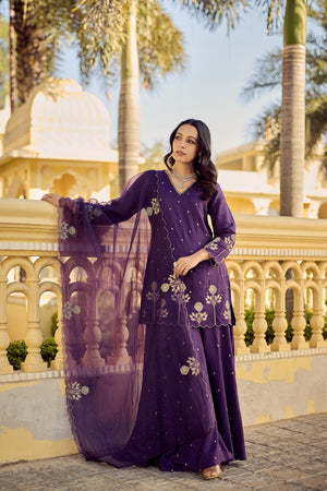 Amrah Satgulabo 01 Chanderi Silk Kurti Pant Dupatta Set