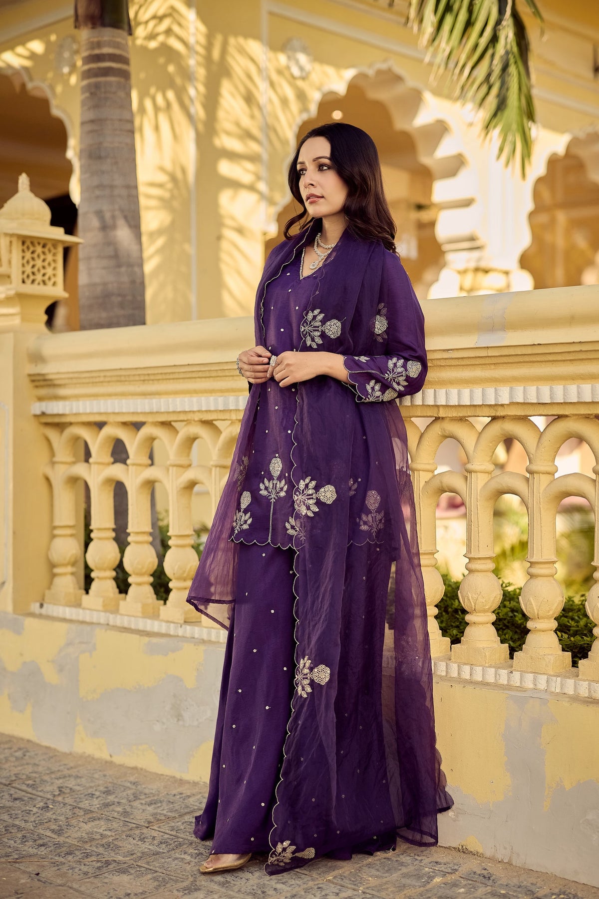 Amrah Satgulabo 01 Chanderi Silk Kurti Pant Dupatta Set