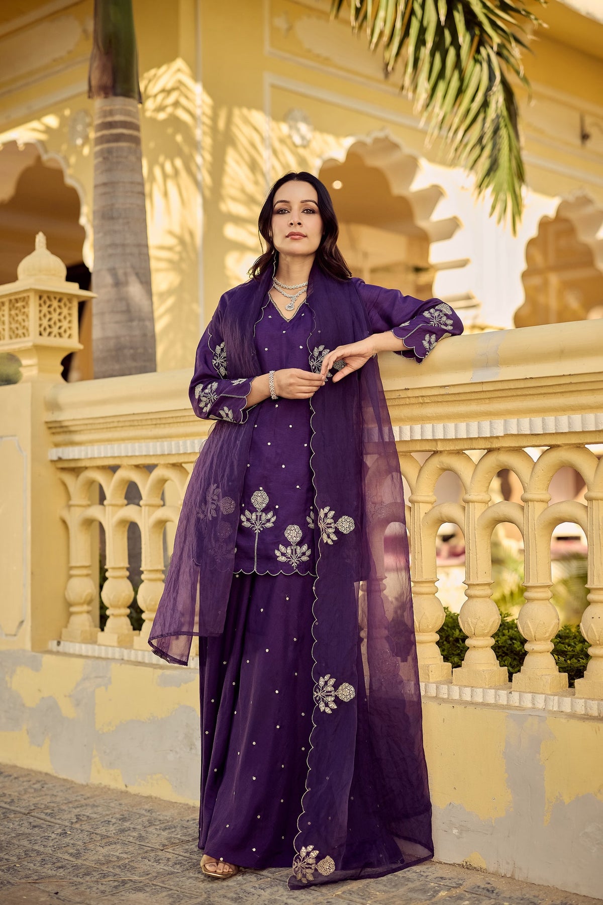 Amrah Satgulabo 01 Chanderi Silk Kurti Pant Dupatta Set