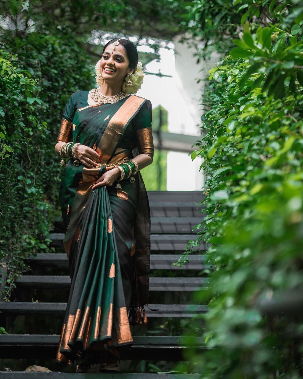 Amrah Soft Silk 4066 Lichi Silk Saree Wholesale - Amrah Wholesale