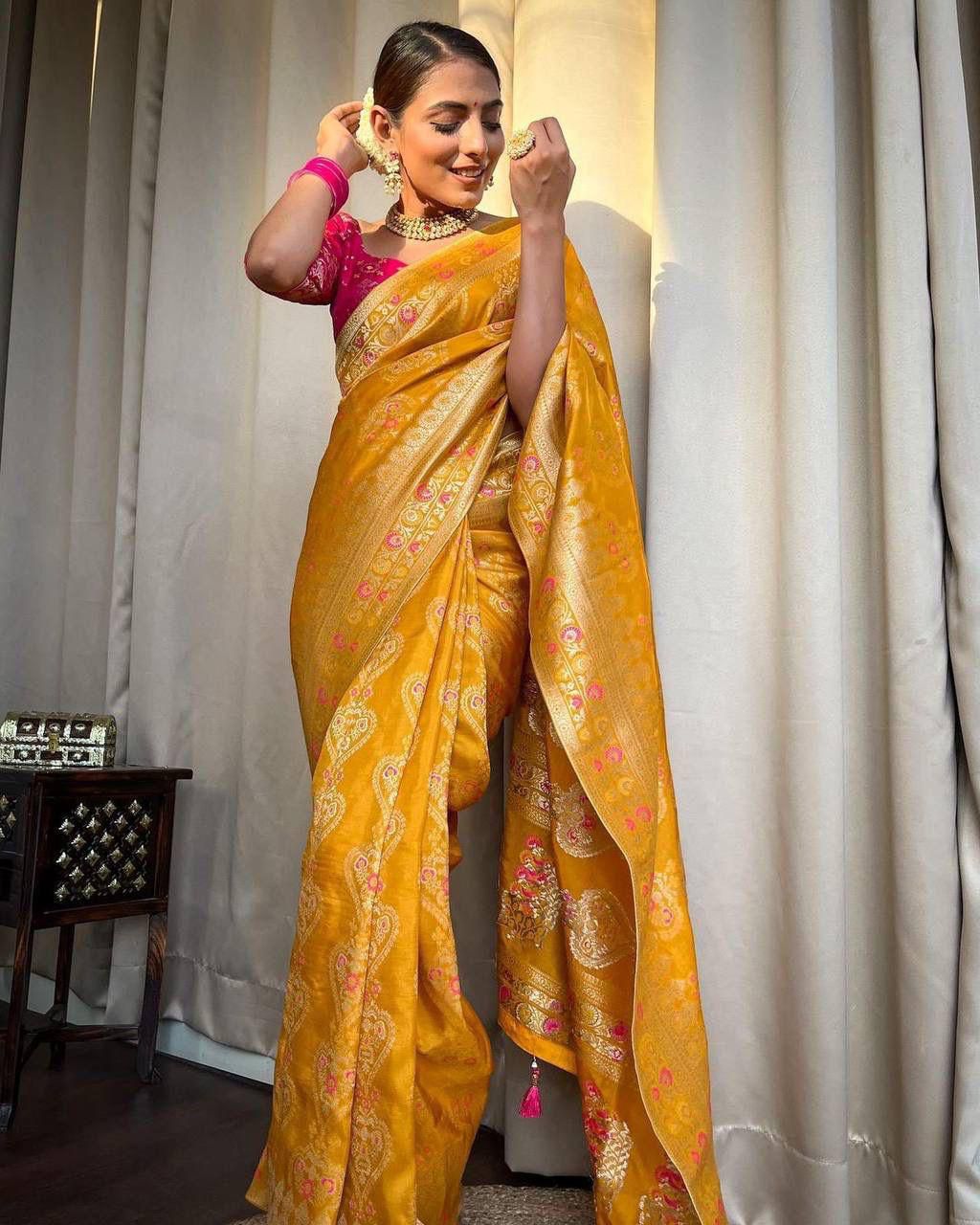 Amrah Soft Silk 5069 Saree Wholesale Catalogue - Amrah Wholesale
