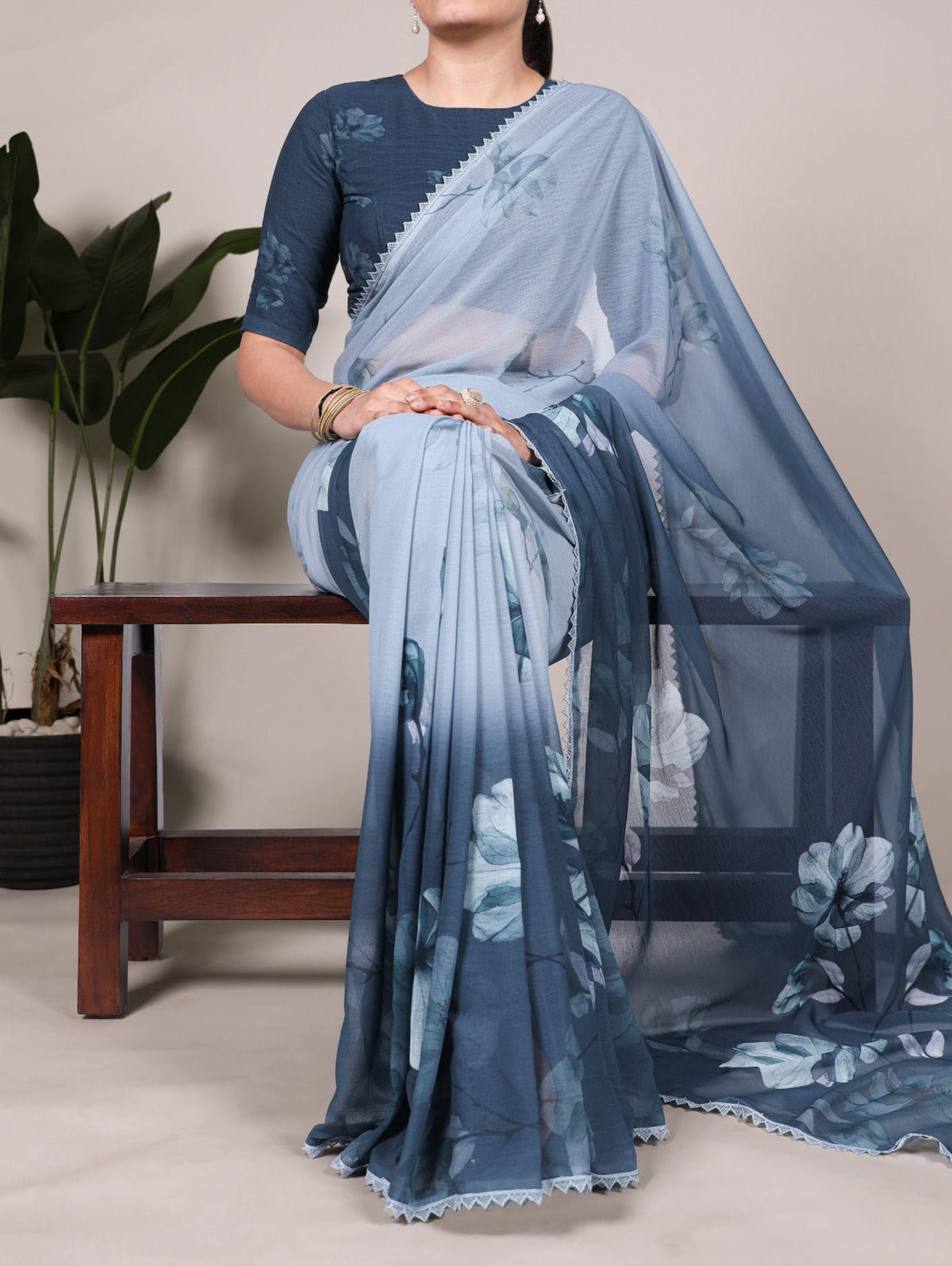 Amrah Taraa L 7038 Saree Wholesale Catalogue - Amrah Wholesale