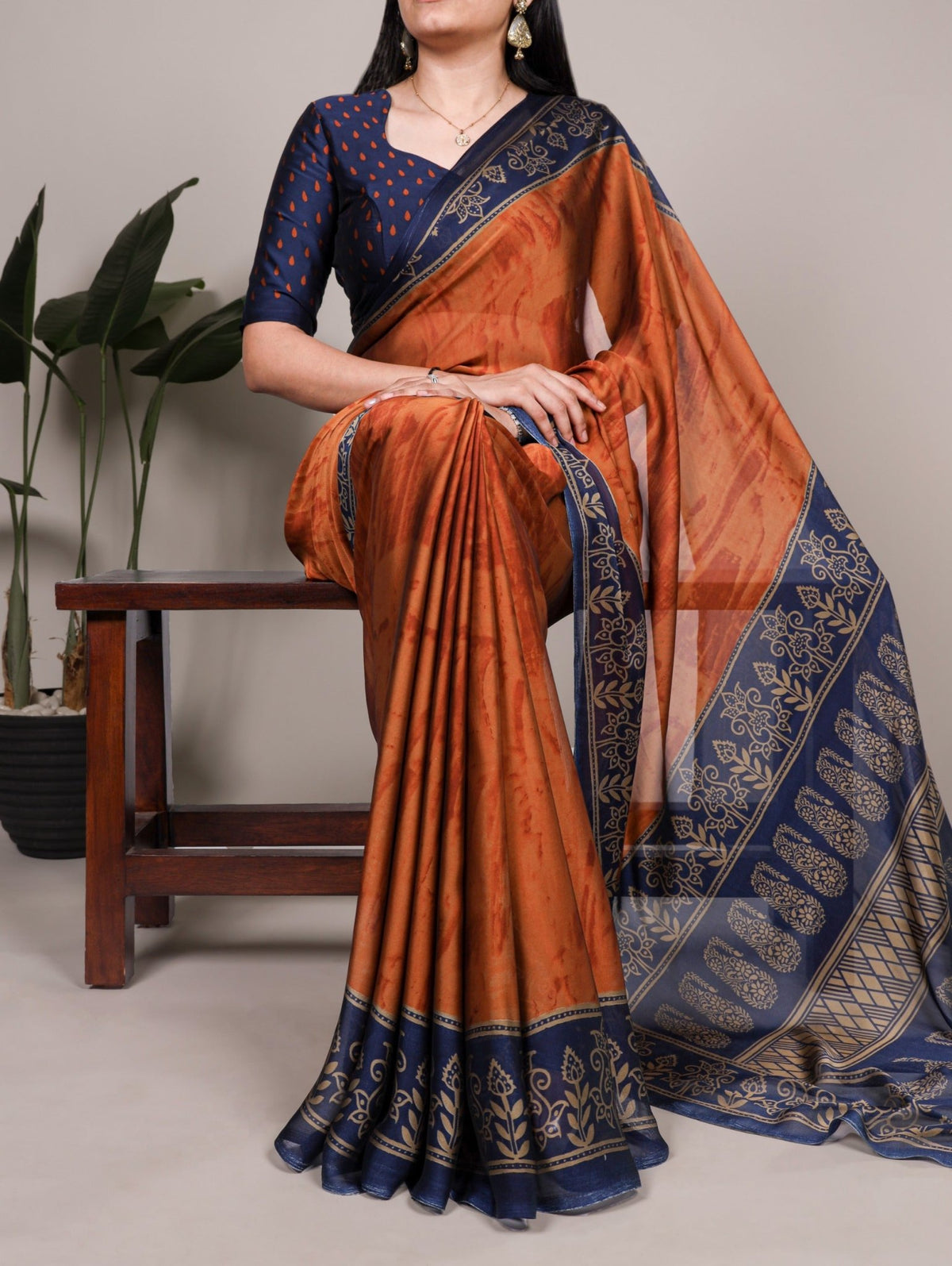 Amrah Taraa L 7103 Saree Wholesale Catalogue - Amrah Wholesale
