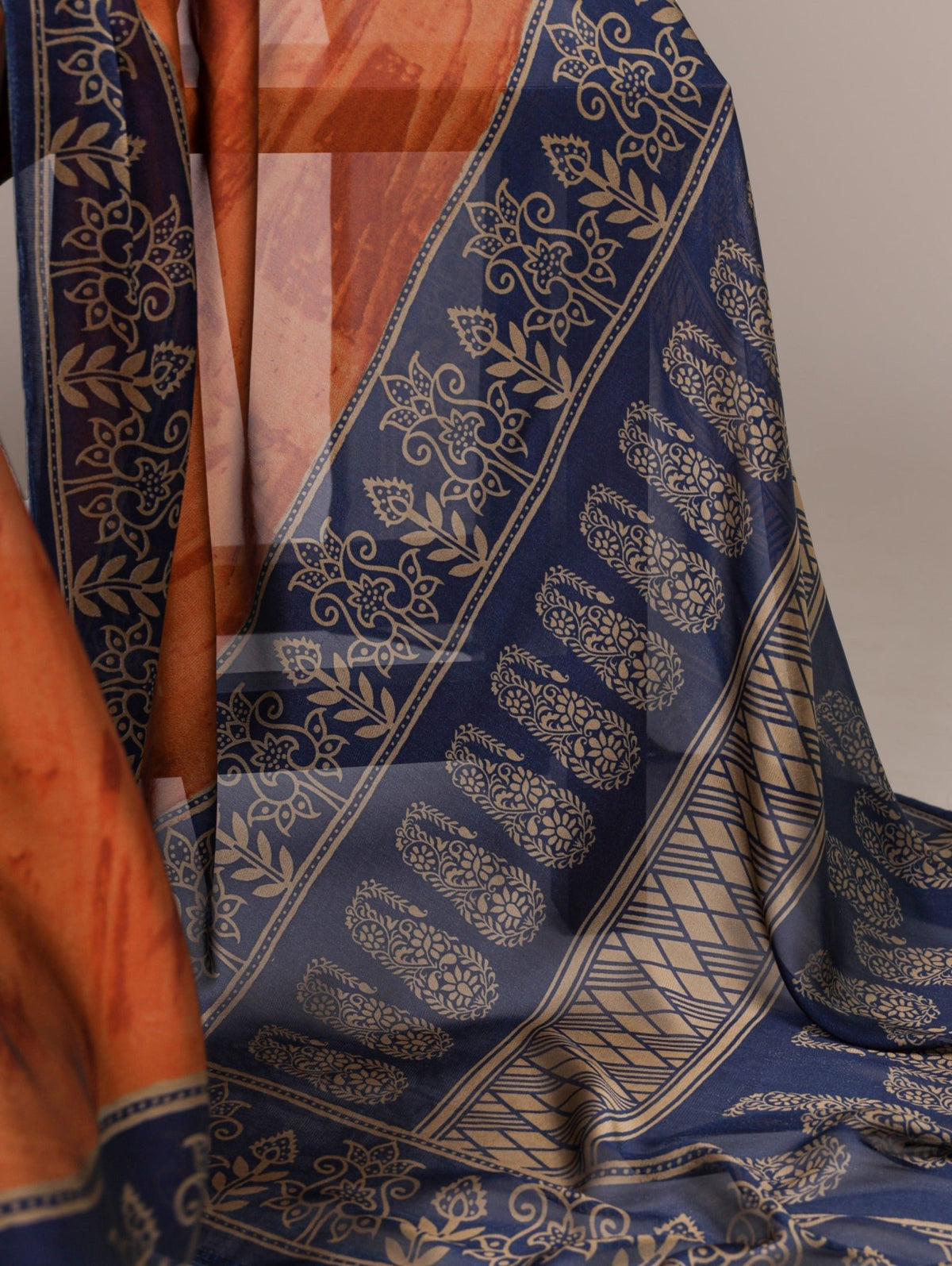 Amrah Taraa L 7103 Saree Wholesale Catalogue - Amrah Wholesale