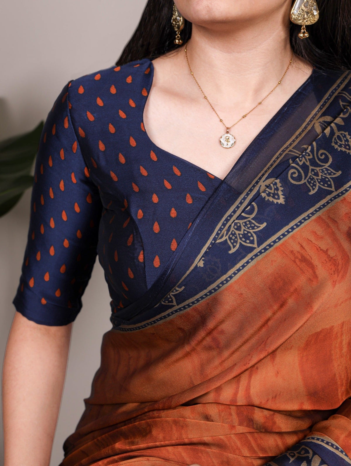 Amrah Taraa L 7103 Saree Wholesale Catalogue - Amrah Wholesale