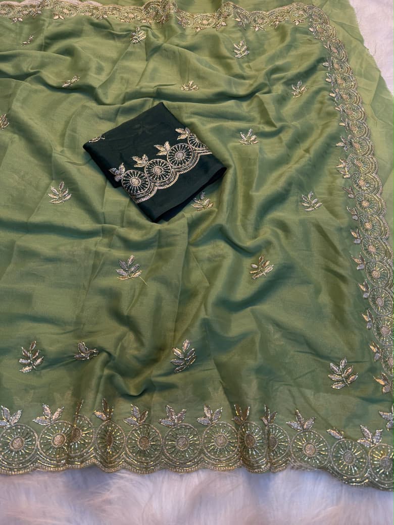 Amrah Wholesale Tripati Ah Star Georgette Embroidered Saree