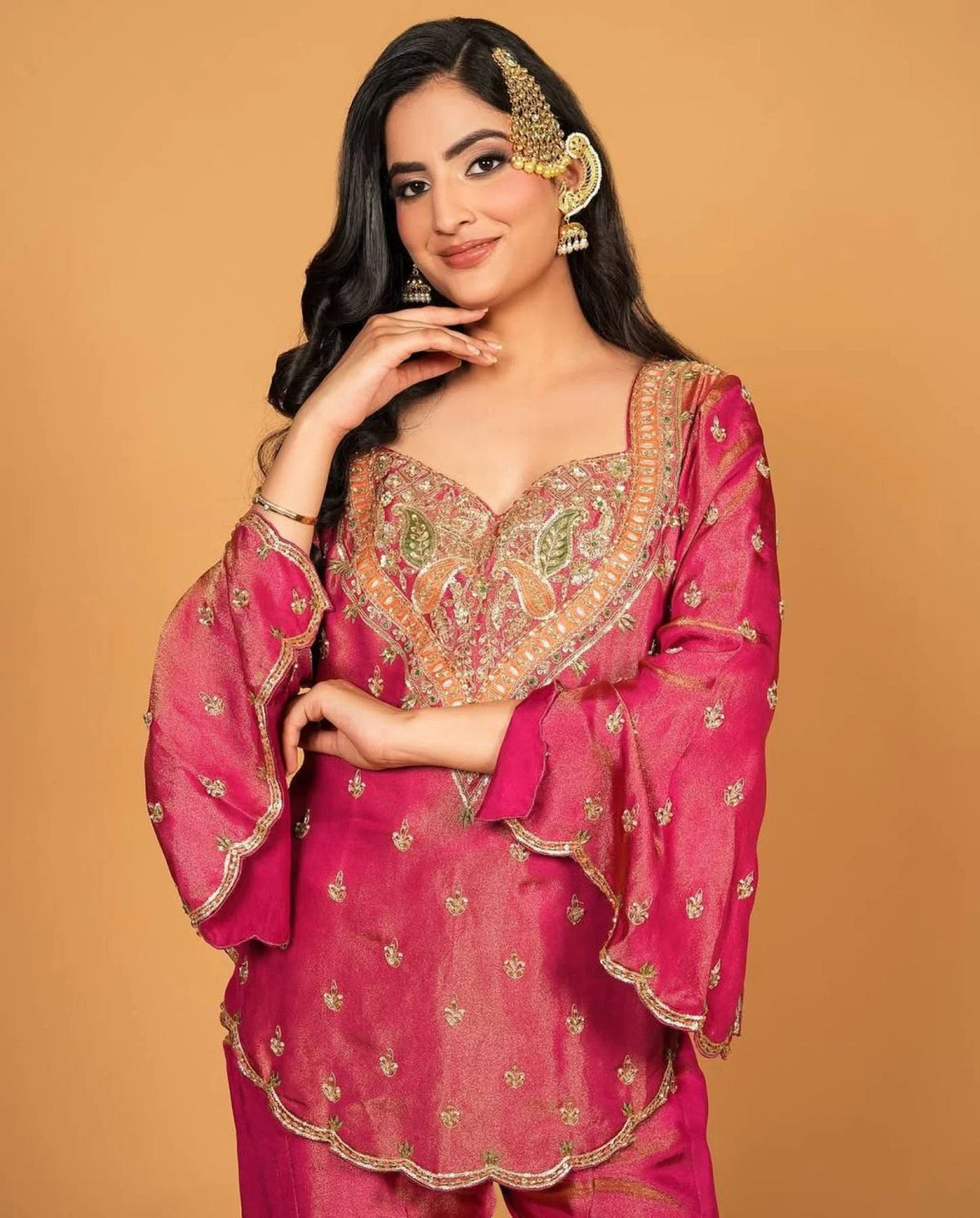 Amrah Wholesale Aarti 001 Vichitra Embroidered Kurti Pant Dupatta Set