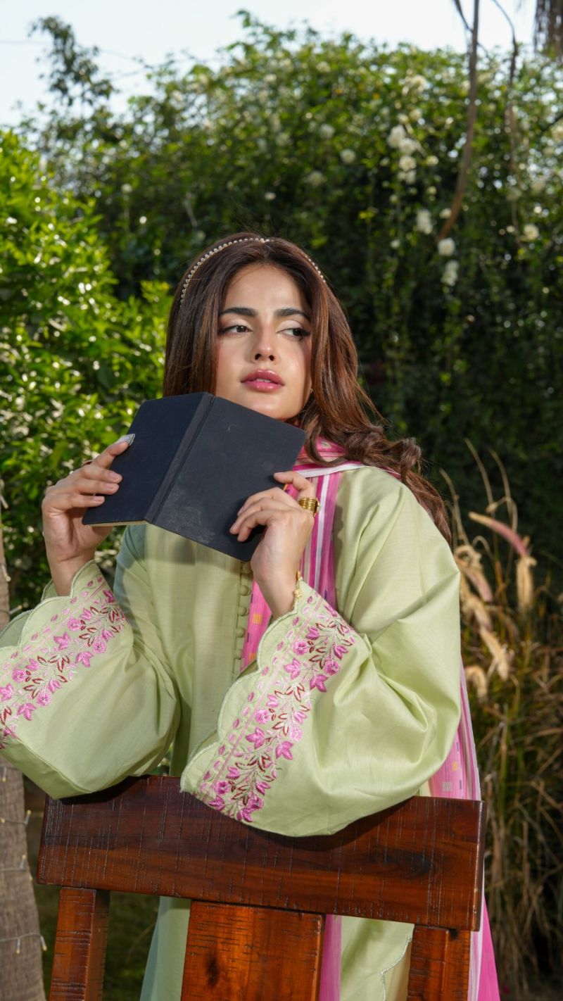 Amrah Wholesale Aarvi 03 Roman Silk Embroidered Designer Salwar Suit Set