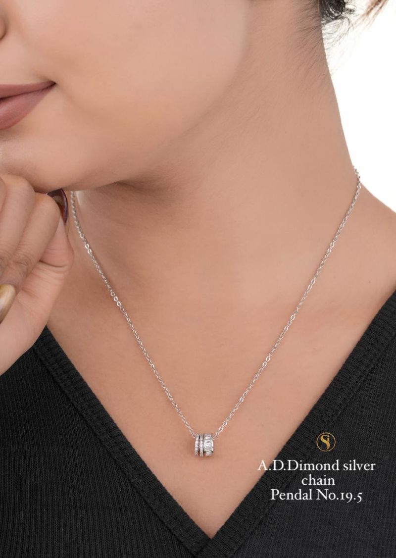Amrah Wholesale Ad Diamond Golden Chain Pendal Necklace Set
