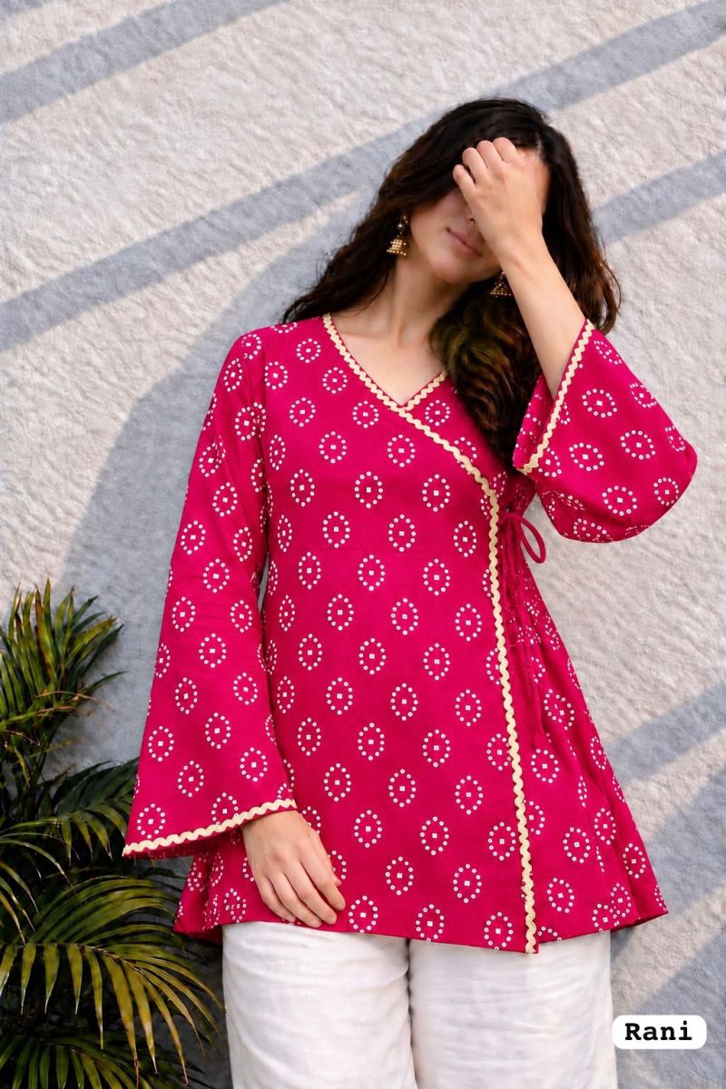 Amrah Wholesale Adaa Vol 5 Rayon Bandhani Printed Short Top