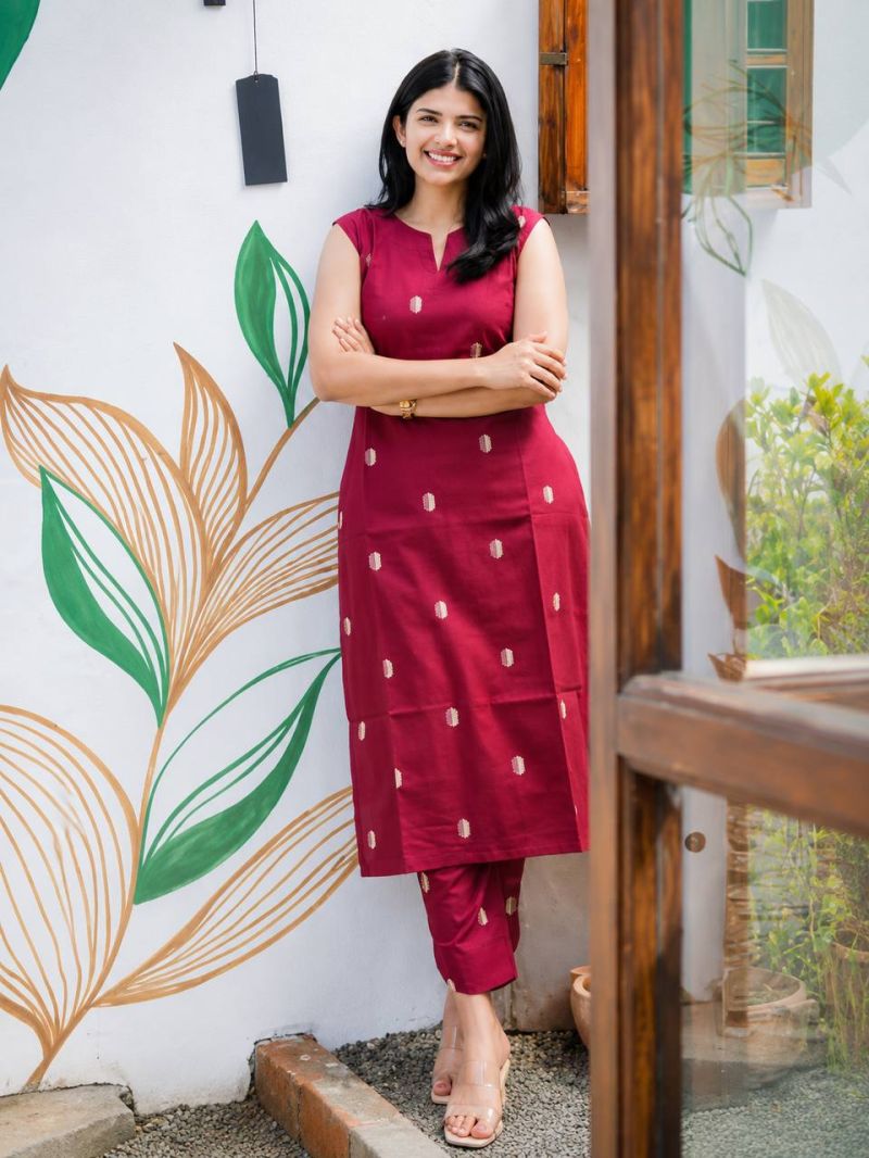 Amrah Wholesale Af 133 Cotton Blend Printed Kurti Pant Set