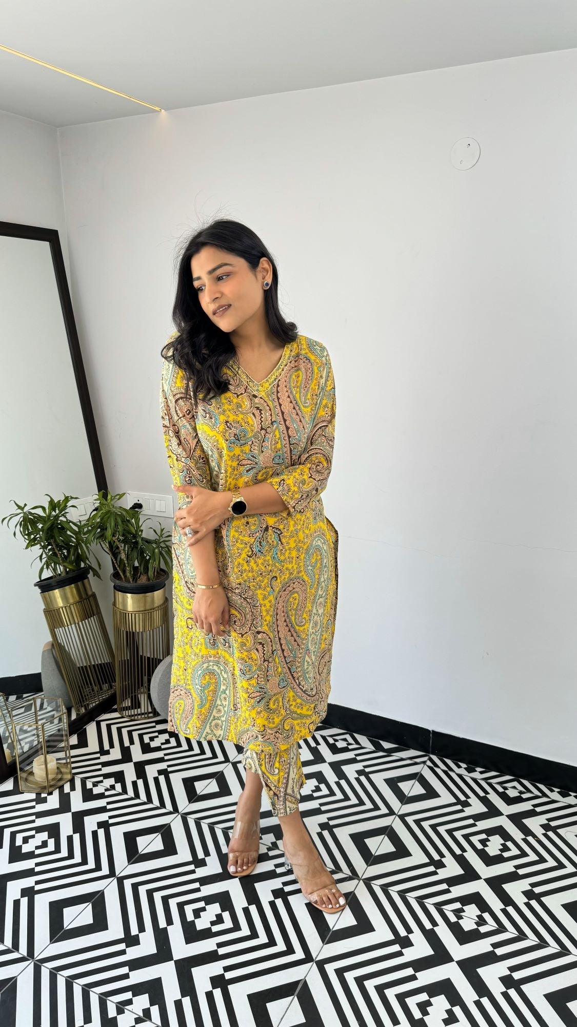 Amrah Wholesale Dhruvi 456 Viscose Printed Kurti Pant Set - Amrah Wholesale