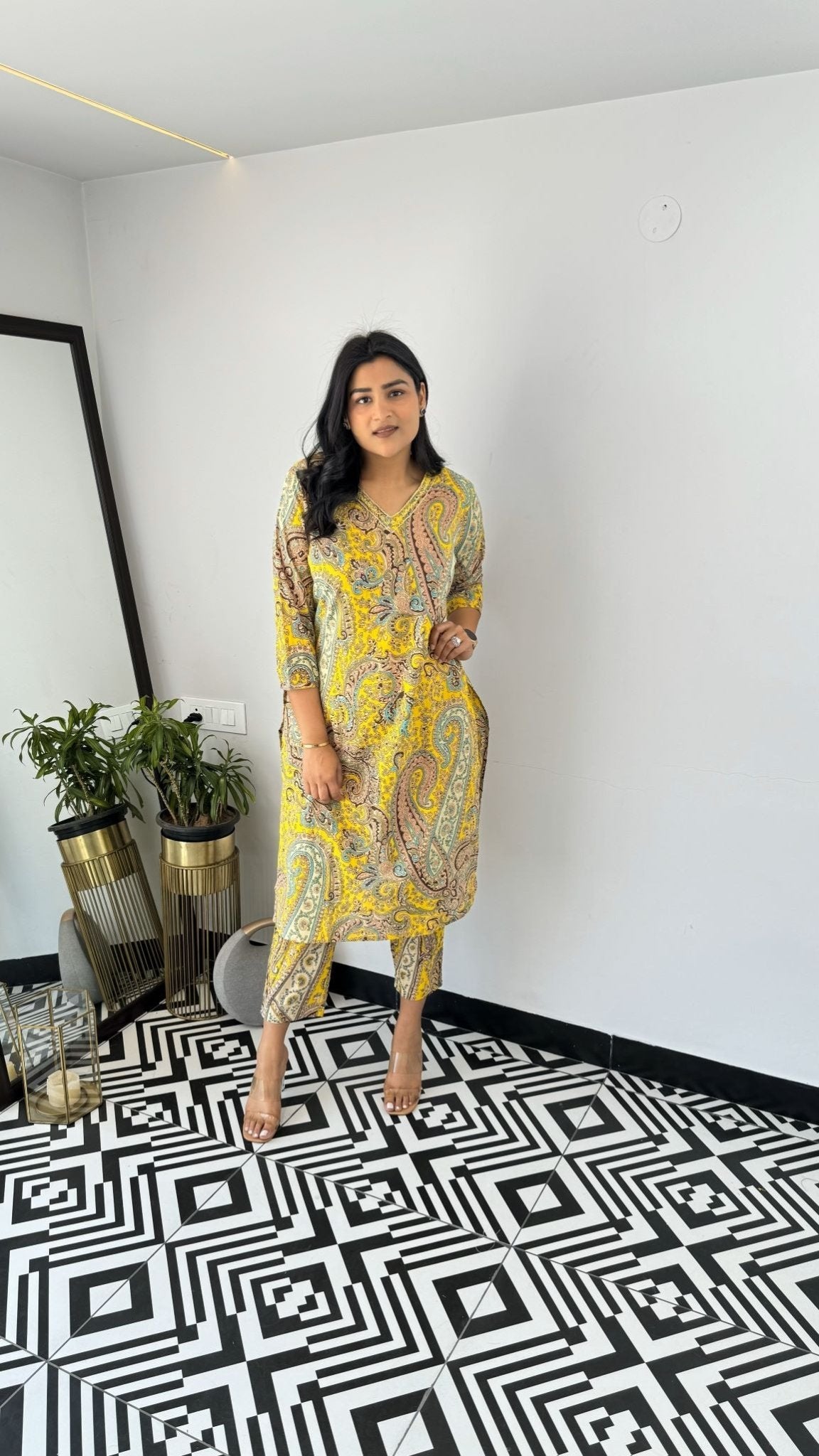 Amrah Wholesale Dhruvi 456 Viscose Printed Kurti Pant Set - Amrah Wholesale