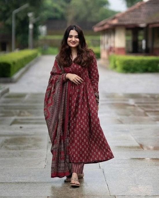 Amrah Wholesale Dhruvi 462 To 465 Viscose Printed Salwar Suit Set