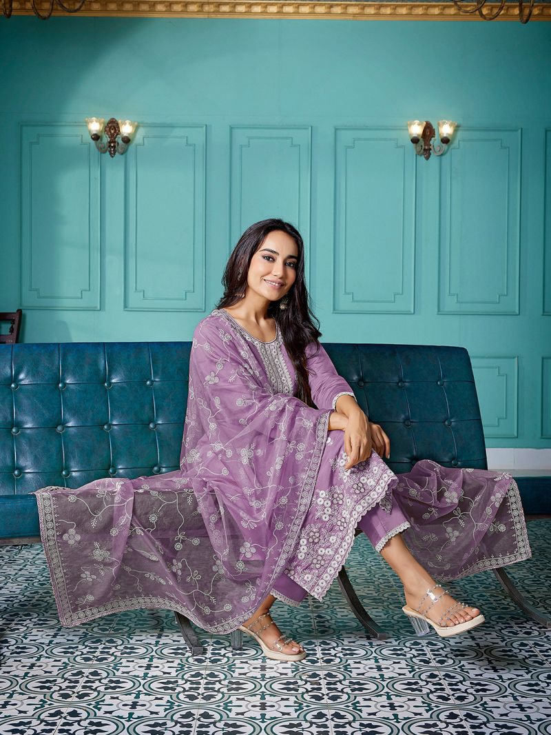 Amrah Wholesale Dhruvi 488 Silk Blend Embroidered Kurti Pant Dupatta Set - Amrah Wholesale